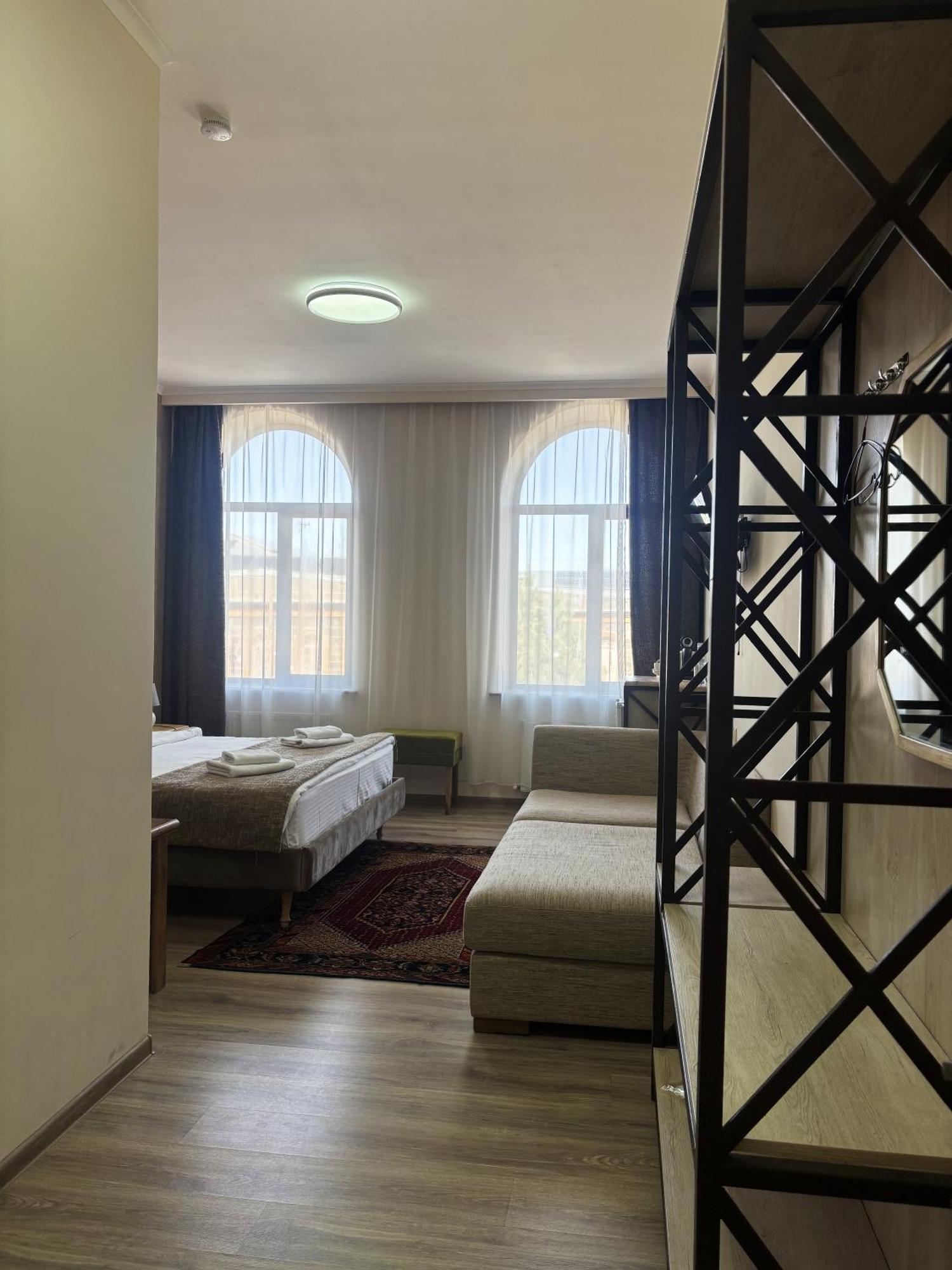 21 Rooms Hotel Gyumri Extérieur photo